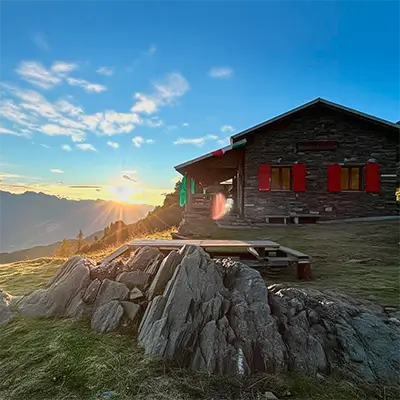 Scoprilo Vivilo Colorina Rifugi Immagine in evidenza Parco delle Orobie Valtellinesi